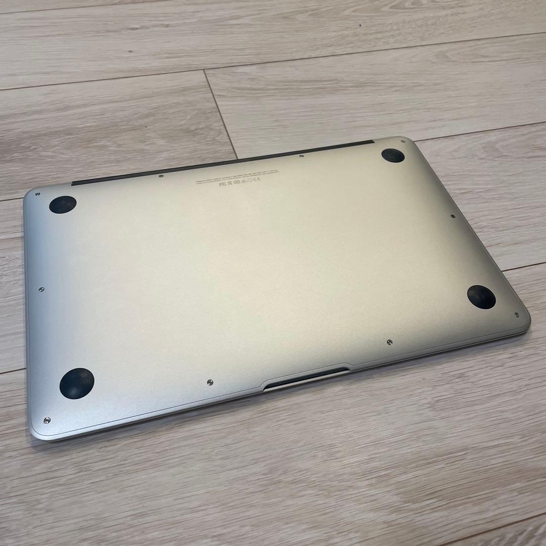 MacBook本体 MacBook Air 11-inch Early 2015