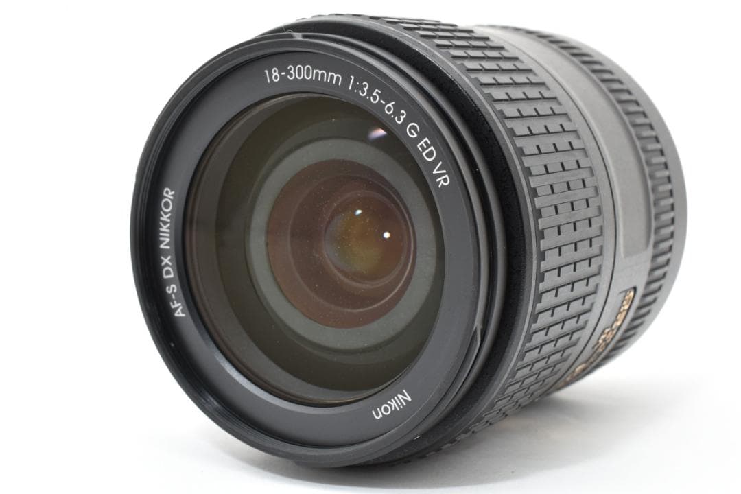 レンズ(ズーム) Nikon AF-S DX NIKKOR 18-300mm F3.5-6.3G