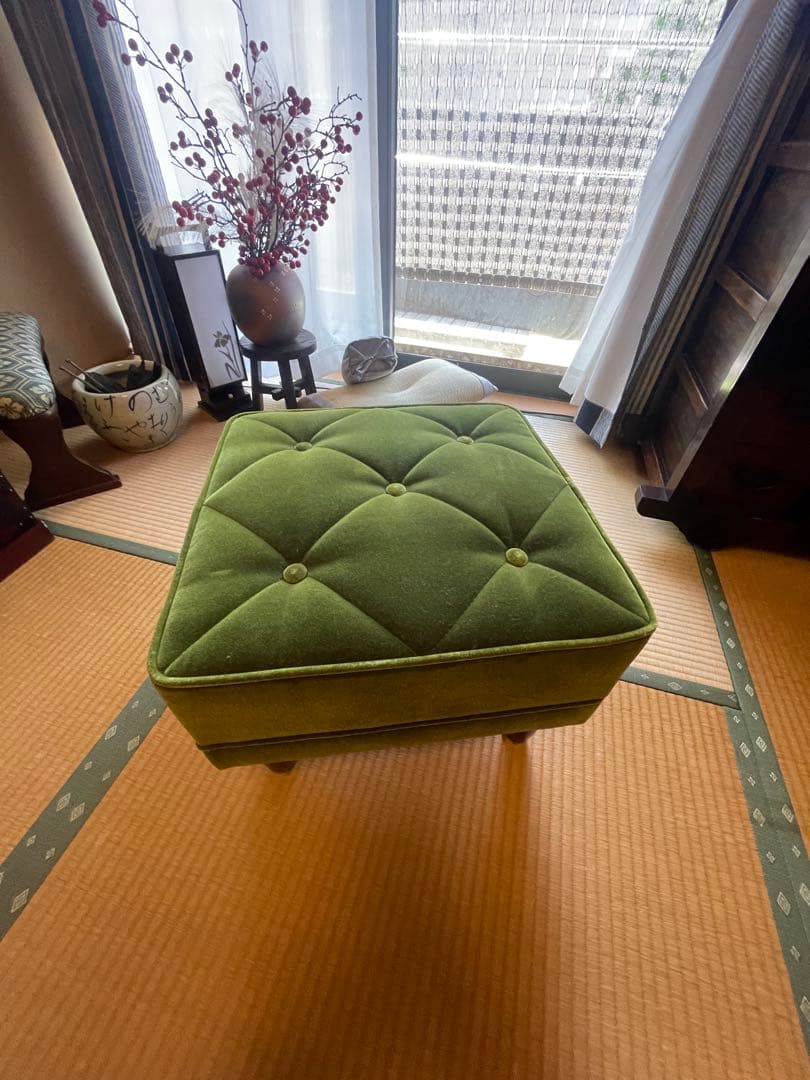 中古　カリモク60 オットマン