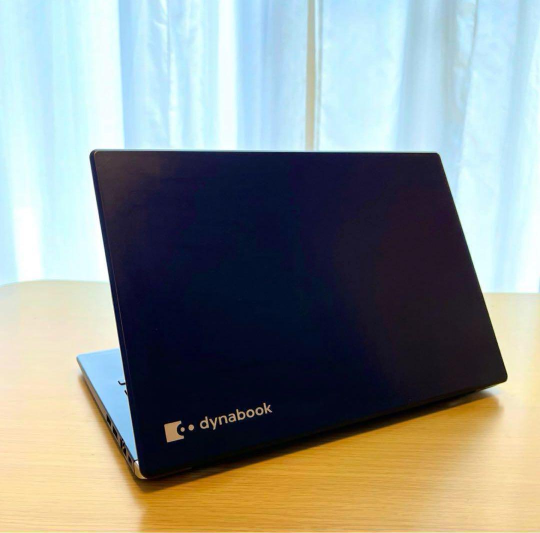 【美品】 dynabook 軽量 10世代 i5 8GB 256GB win11