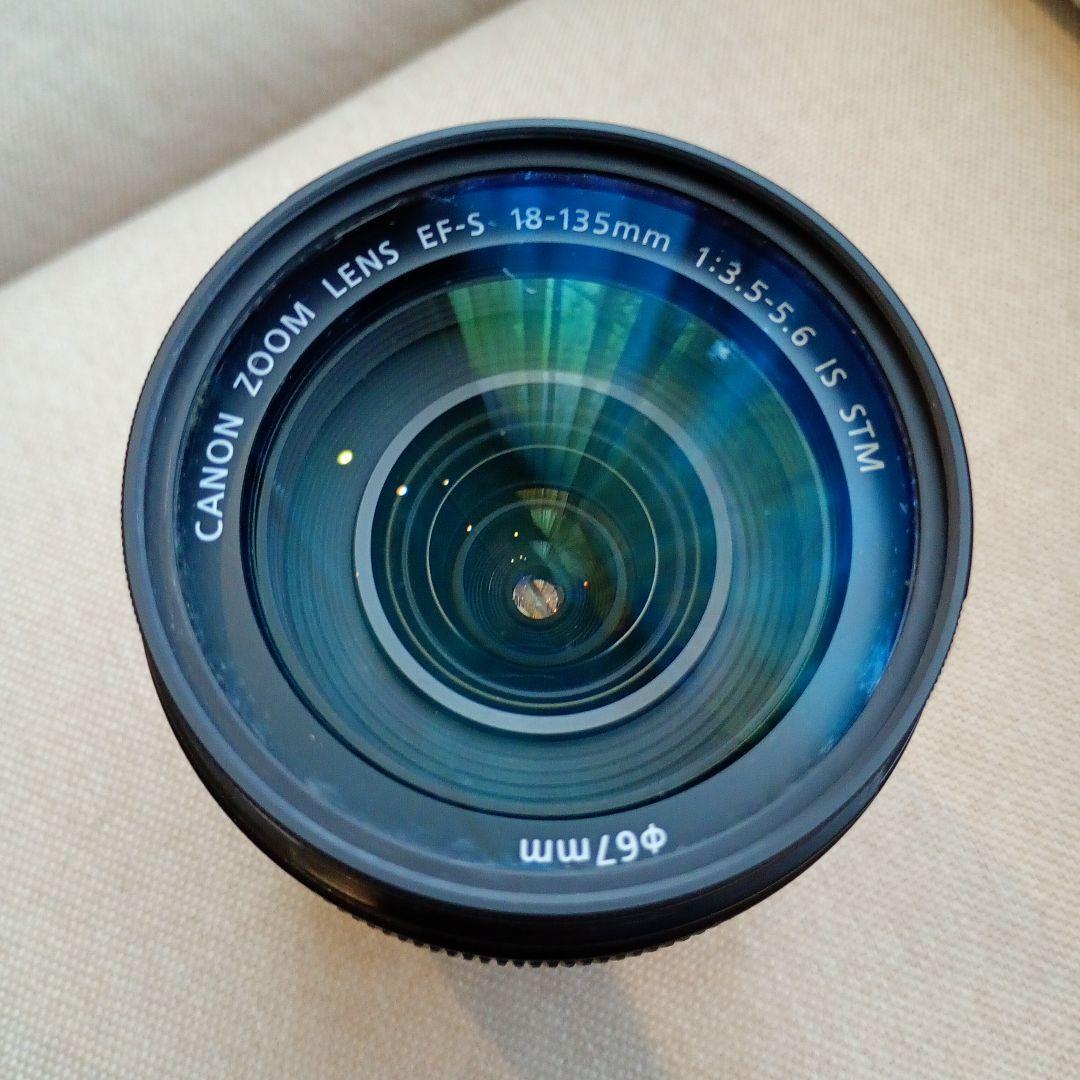 一眼レフCanon EOS70D ズームレンズ、単焦点レンズ、フード、ポーチ付き