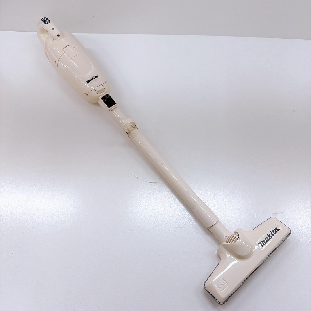 【極美品】 Makita　マキタ　充電式クリーナ　CL115FD　紙パック仕様