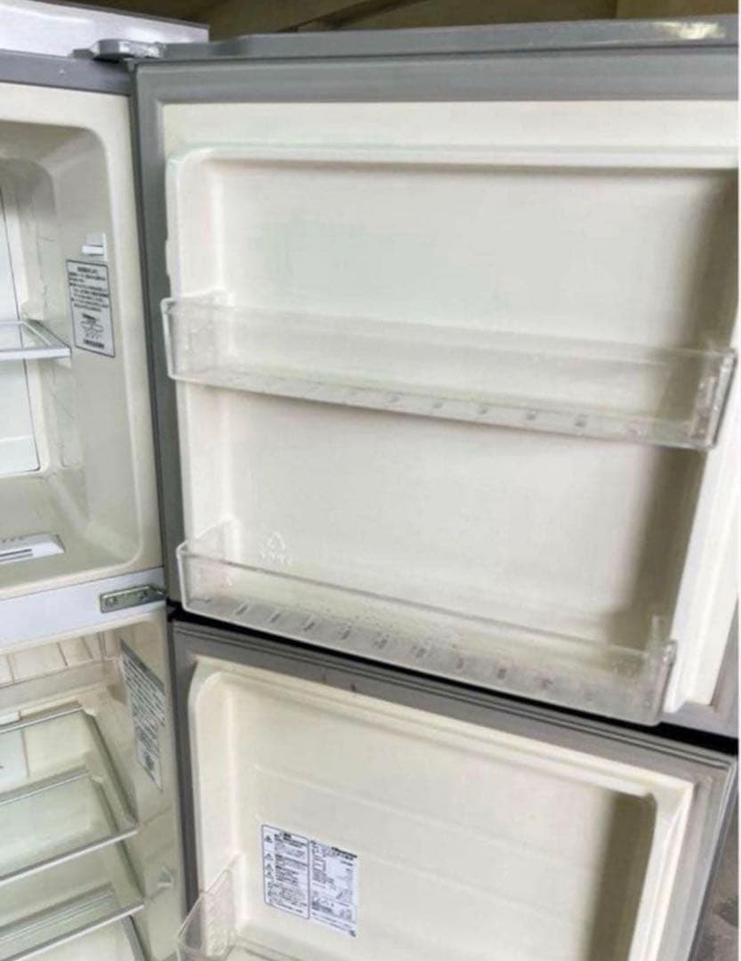 2017年式 227L Hisense 冷凍冷蔵庫 HR-B2301