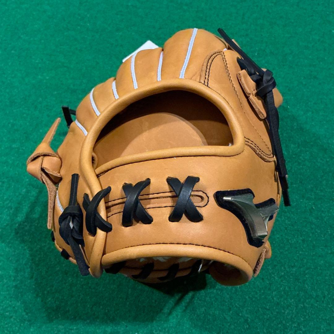 ミズノ　グローバルエリート　軟式　内野手用　新品未使用