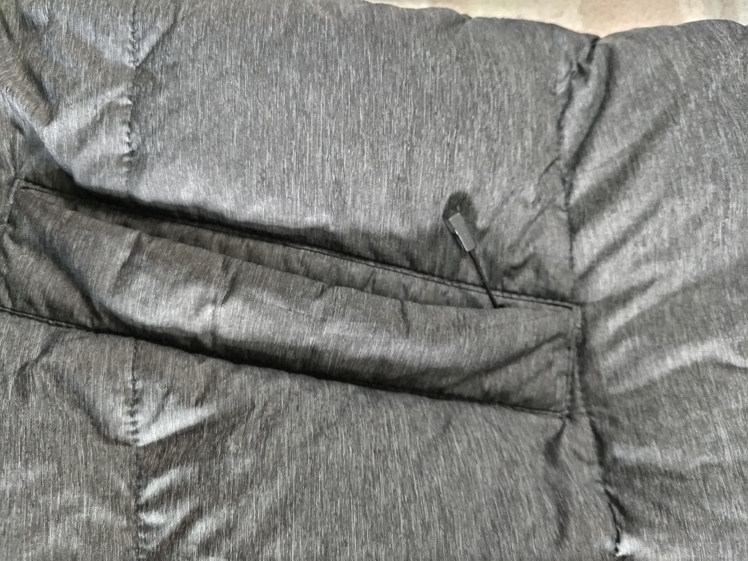 mont-bell ダウンジャケット グレー