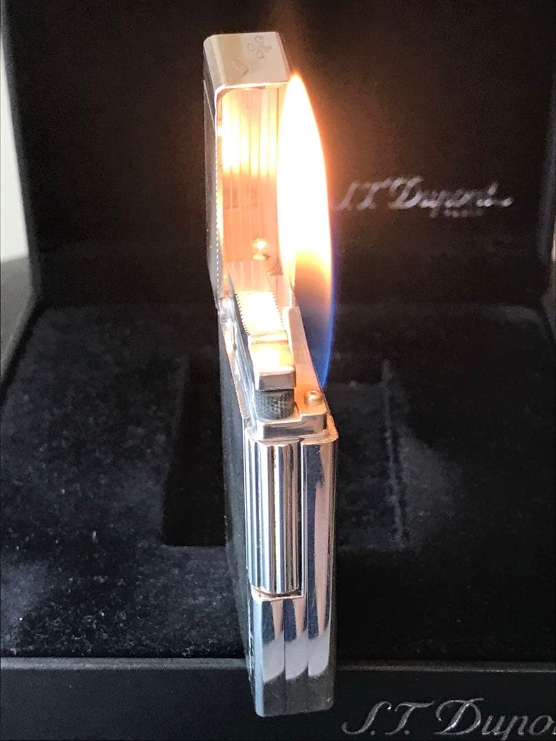 ゆゆ様　開閉音あり　超快音キーーン　デュポン　ガスライター　シルバー　ライン２s