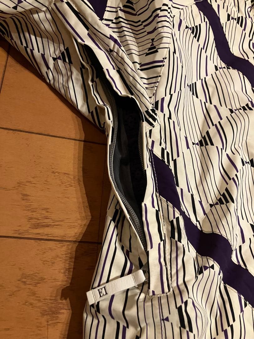 ENLIGHTENMENT（エンライトメント） スノーボードウェア