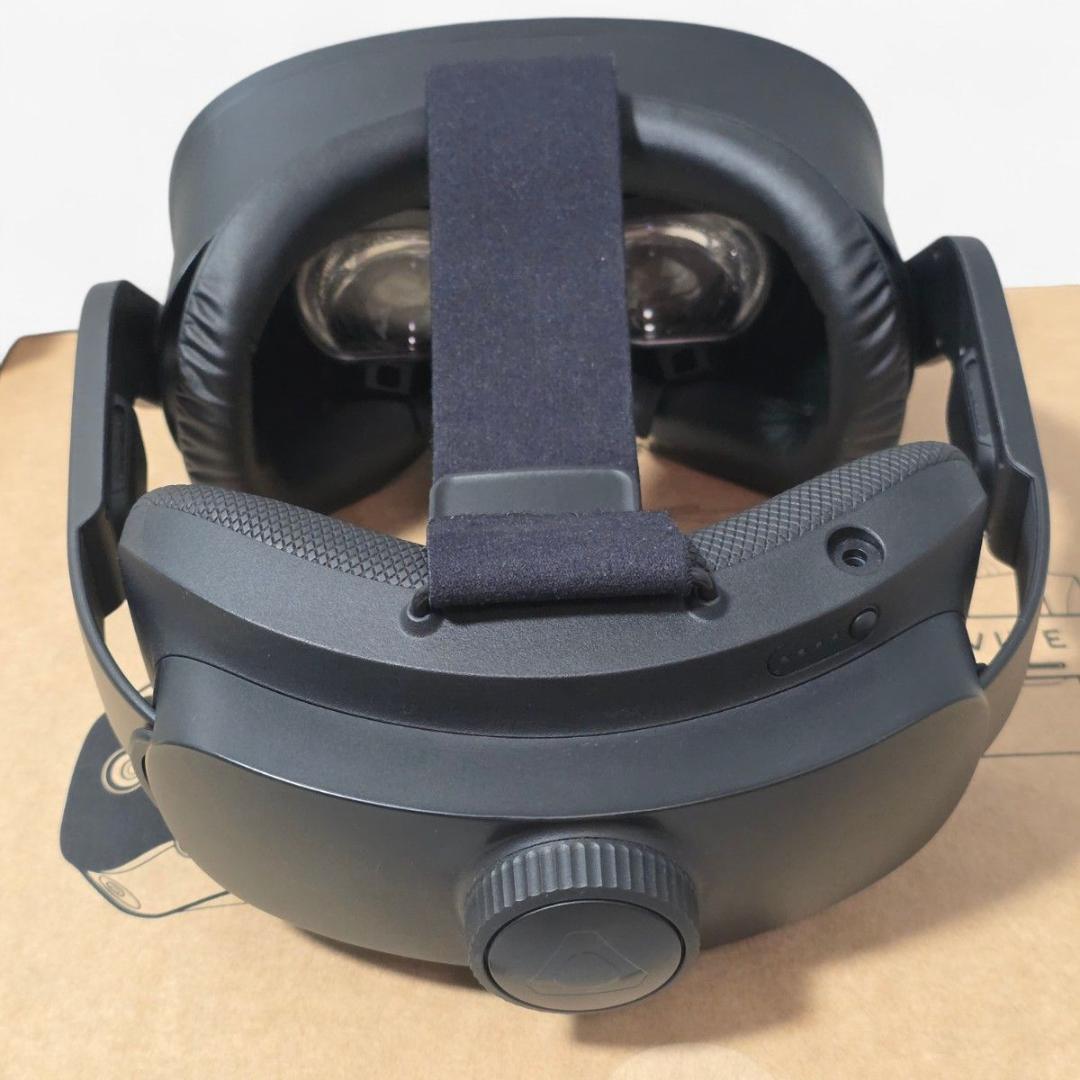 VIVE Focus Vision フェイシャルトラッカー ストリーミングキット