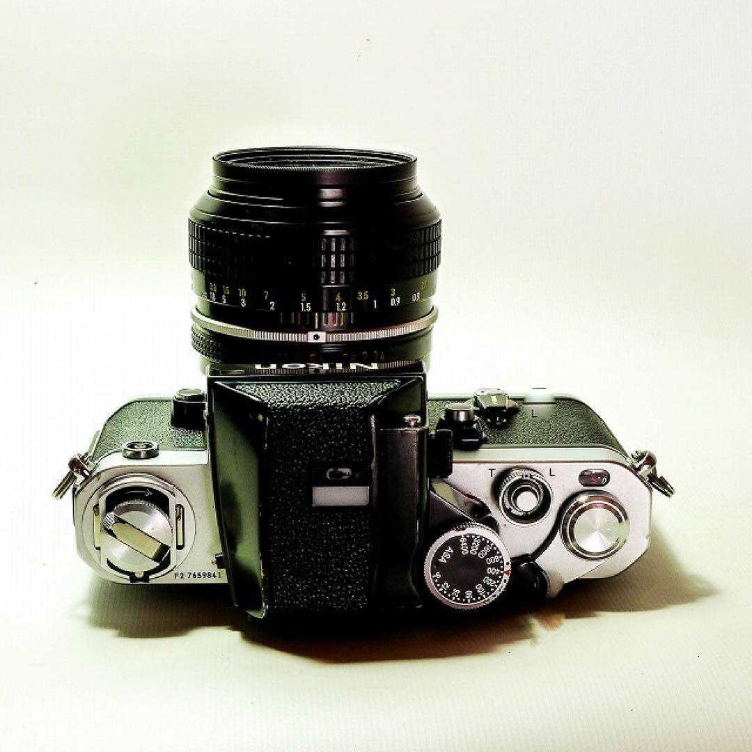 Nikon F2 フォトミック　シルバー　レンズ付き