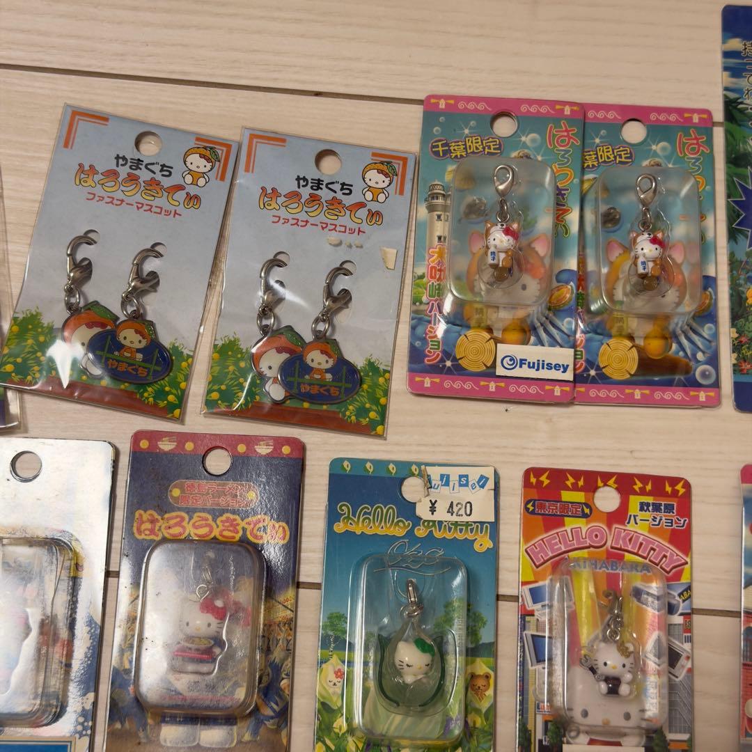 ハローキティ サンリオ ご当地キティ キーホルダー 43点まとめ売り