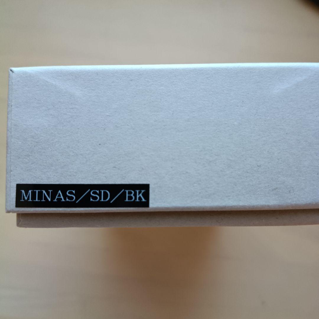 小物 WILD SWANS MINAS