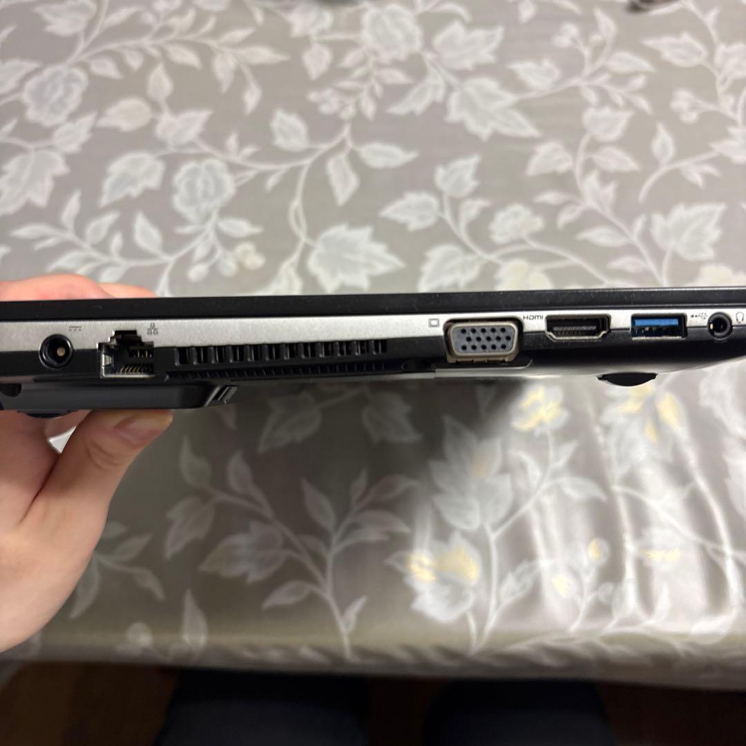 富士通 LIFEBOOK SH90/B1