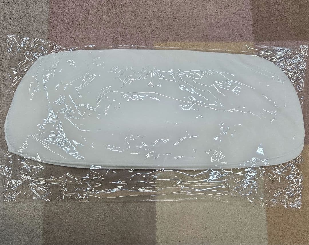 首と肩がホッとする枕　PLUS　CALQS