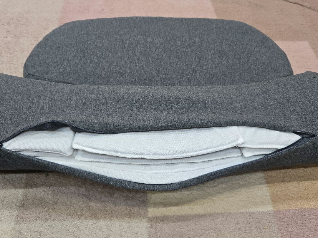 首と肩がホッとする枕　PLUS　CALQS