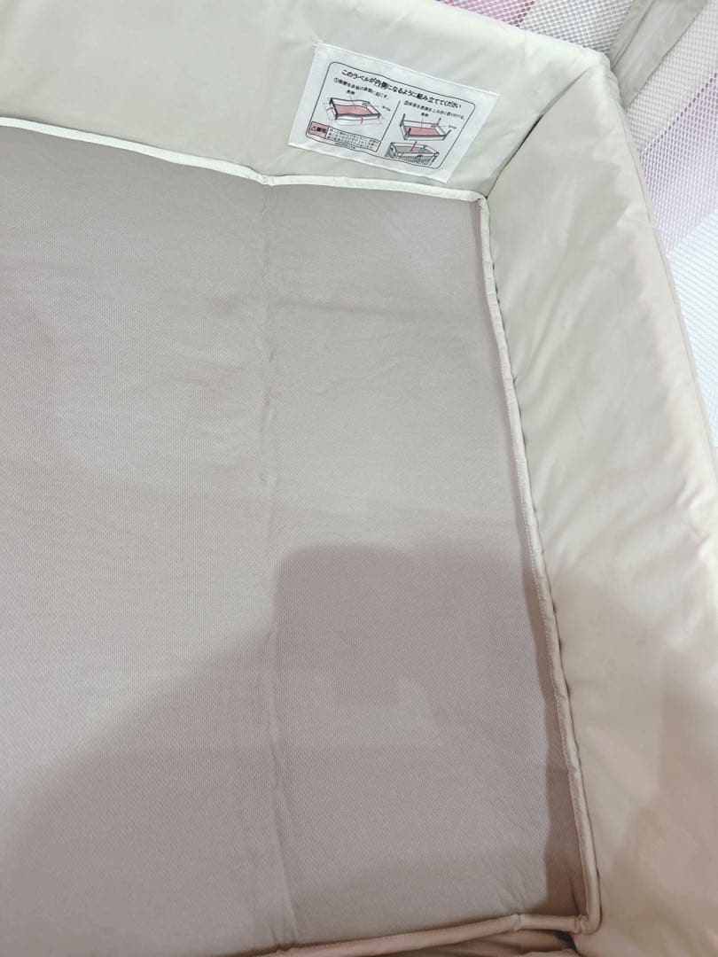 2024年アップリカ ココネルエアープラス ベビー ベッド シュークリーム GR