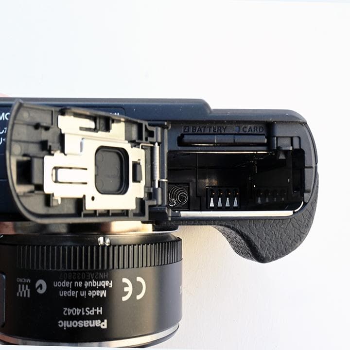 パナソニック ミラーレス一眼カメラ ルミックス GX1 レンズキット