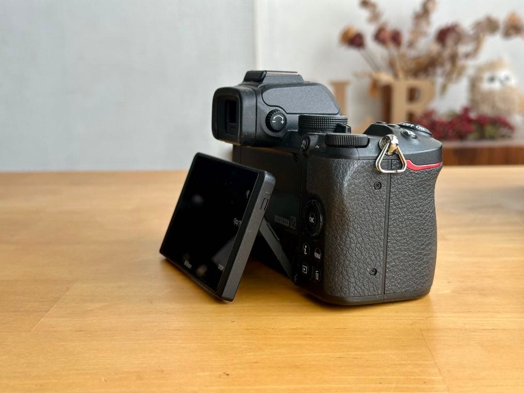 【最終】 Nikon Z50 ボディ + NIKKOR 40 f/2レンズセット