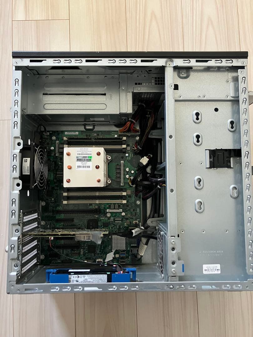 HP ProLiant ML110 Gen9 8コア メモリ32G HDD3T