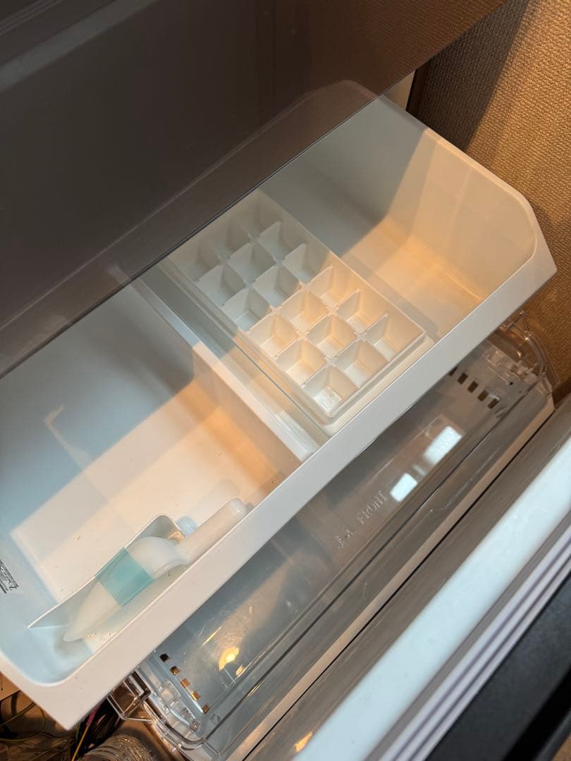 東芝冷蔵庫356L右開き GR-V36SV (ZH)保証書付き