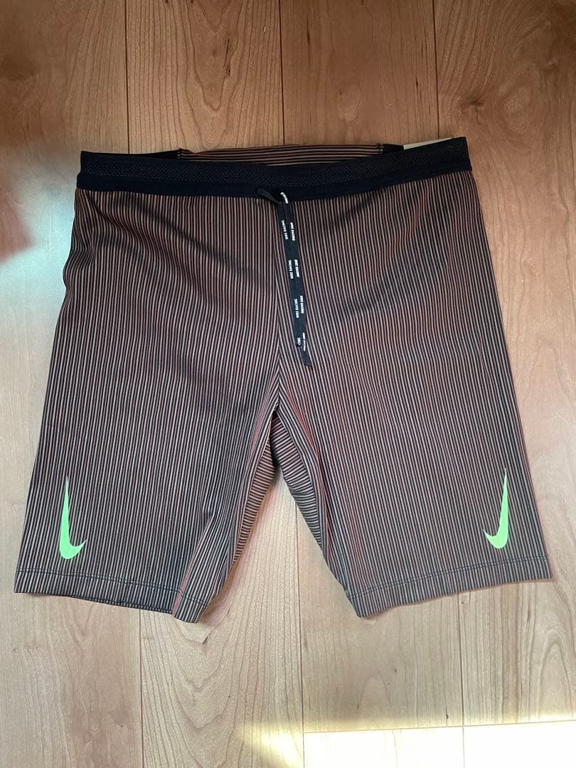 NIKE DFADV エアロスイフト ハーフ タイツ DM4623 014／XL