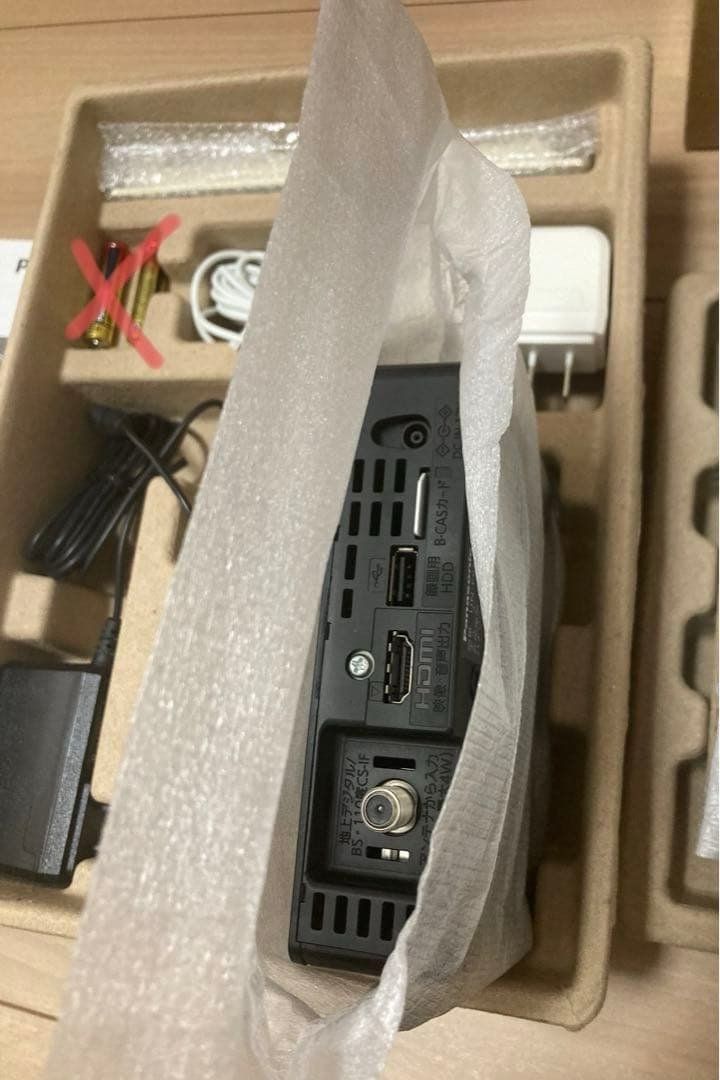 朝8時起き　Panasonic プライベートビエラ UN-10E6-W