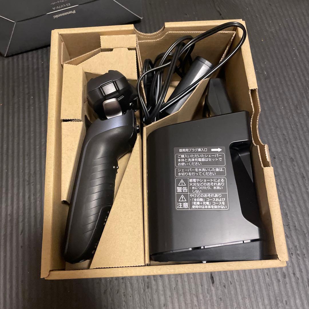 パナソニック ラムダッシュPRO　5枚刃 洗浄器付　ES-LV7V-A