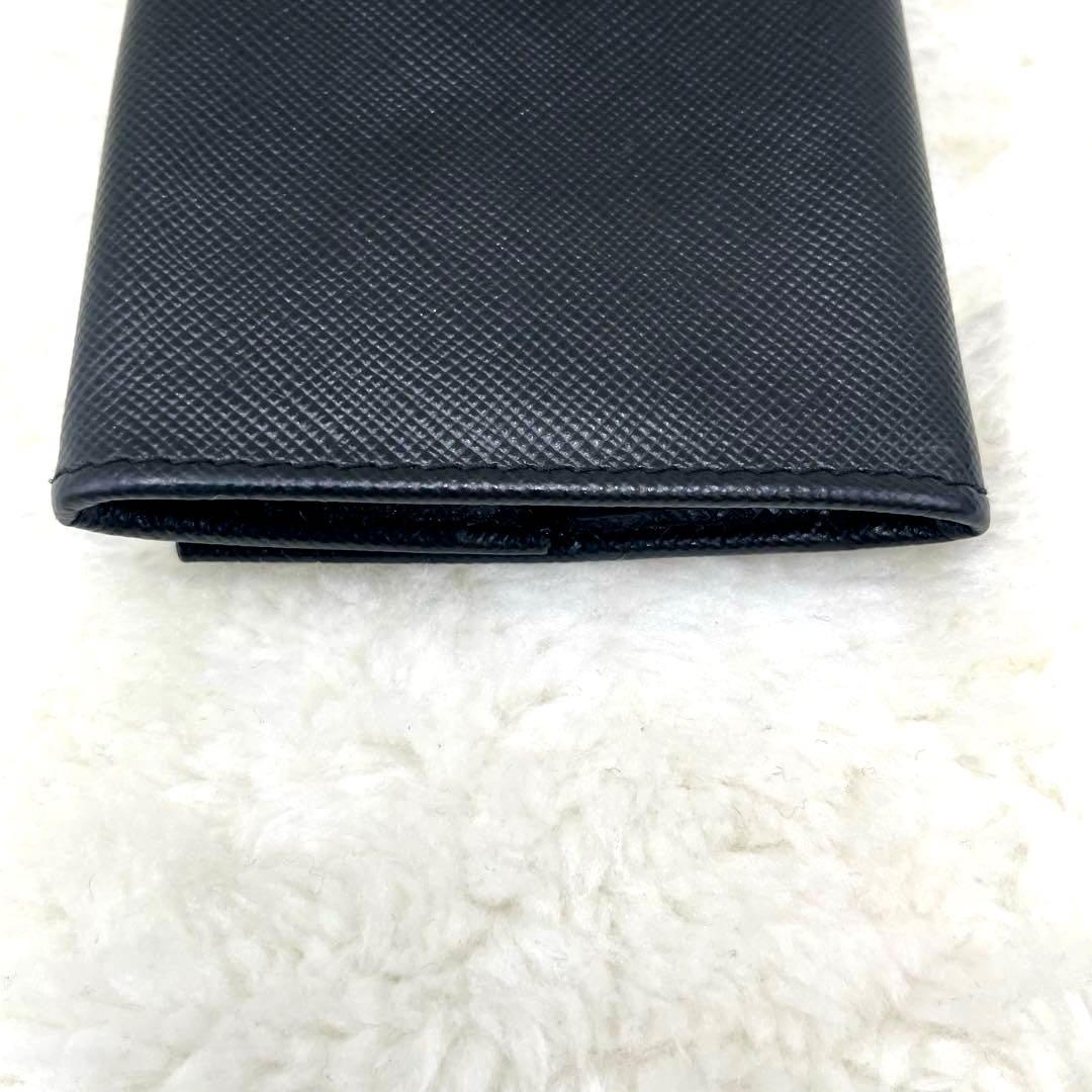 美品 PRADA プラダ ケース 三角ロゴ サフィアーノ レザー ブラック