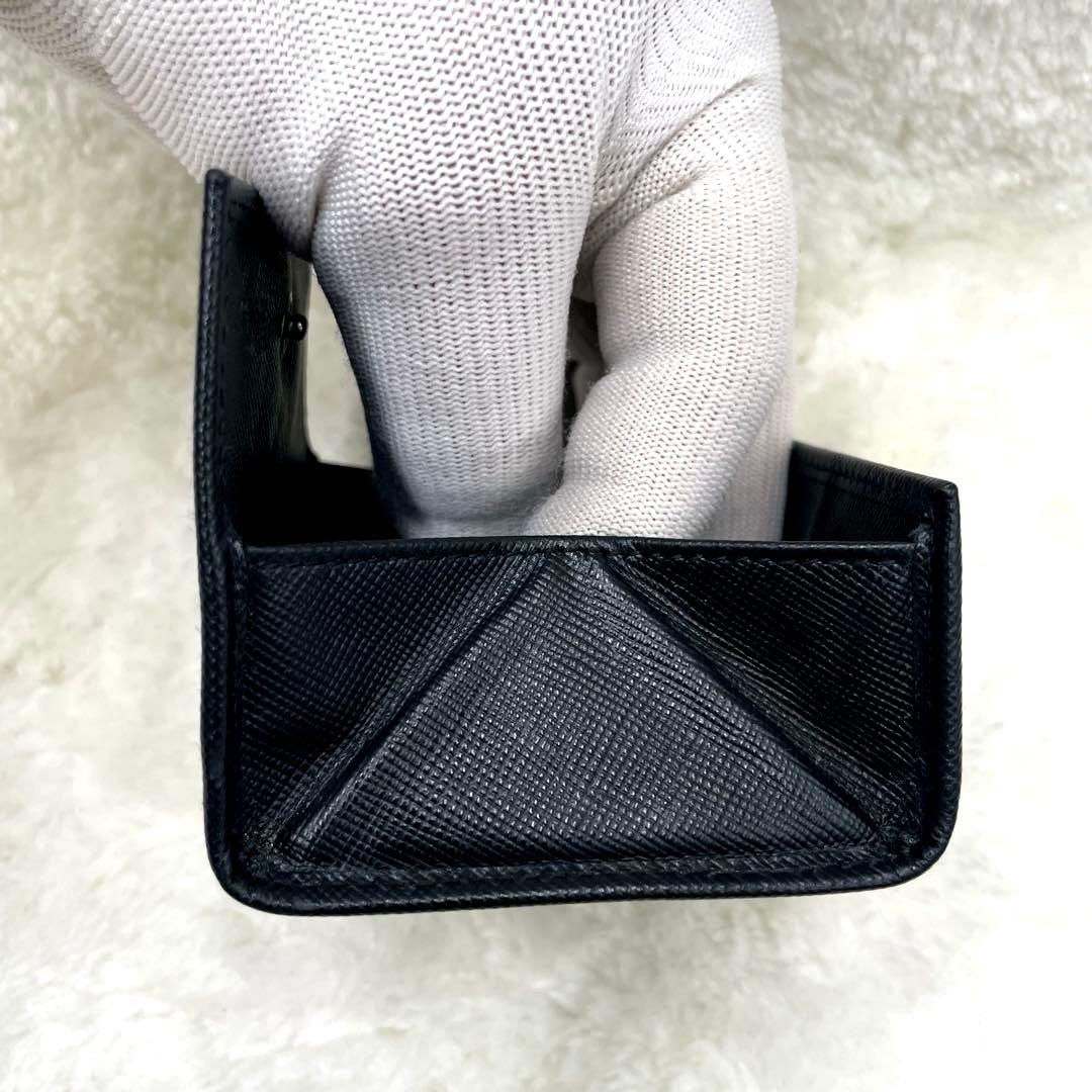 美品 PRADA プラダ ケース 三角ロゴ サフィアーノ レザー ブラック