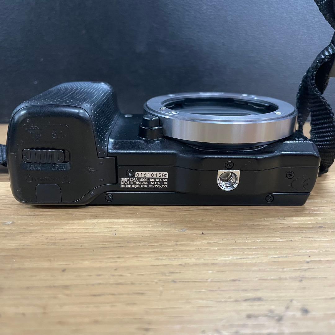 動作品 SONY NEX-5N 18-55mm ミラーレス一眼 ストロボ付き