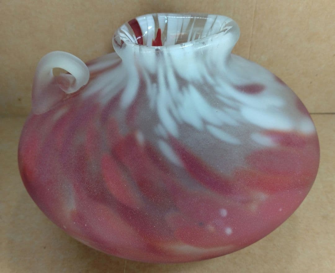 【本物保証】藤田喬平 手吹 花瓶(赤) 共箱 無傷 高さ約12㎝ ガラス芸術の雄