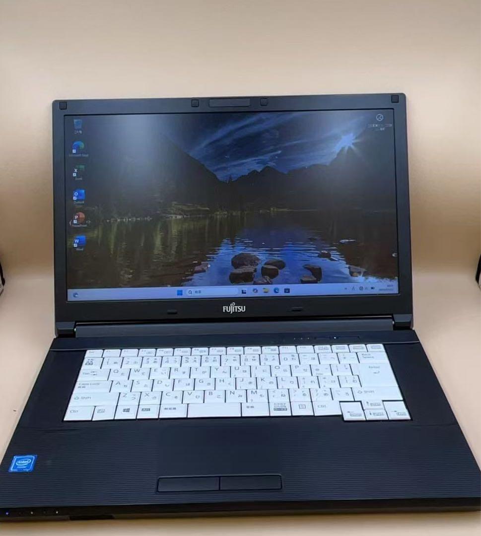 FUJITSU LIFEBOOK A576/S 初心者向け ノートパソコン