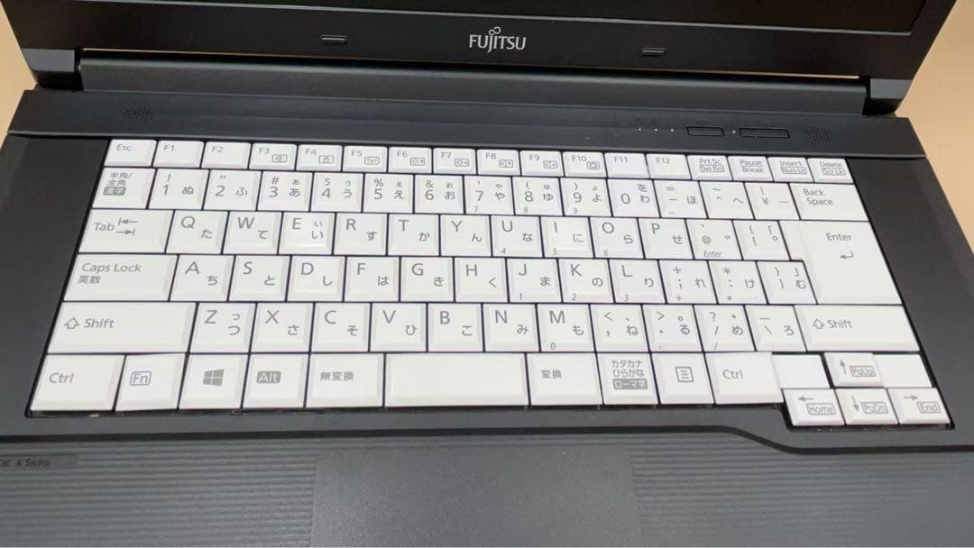 FUJITSU LIFEBOOK A576/S 初心者向け ノートパソコン