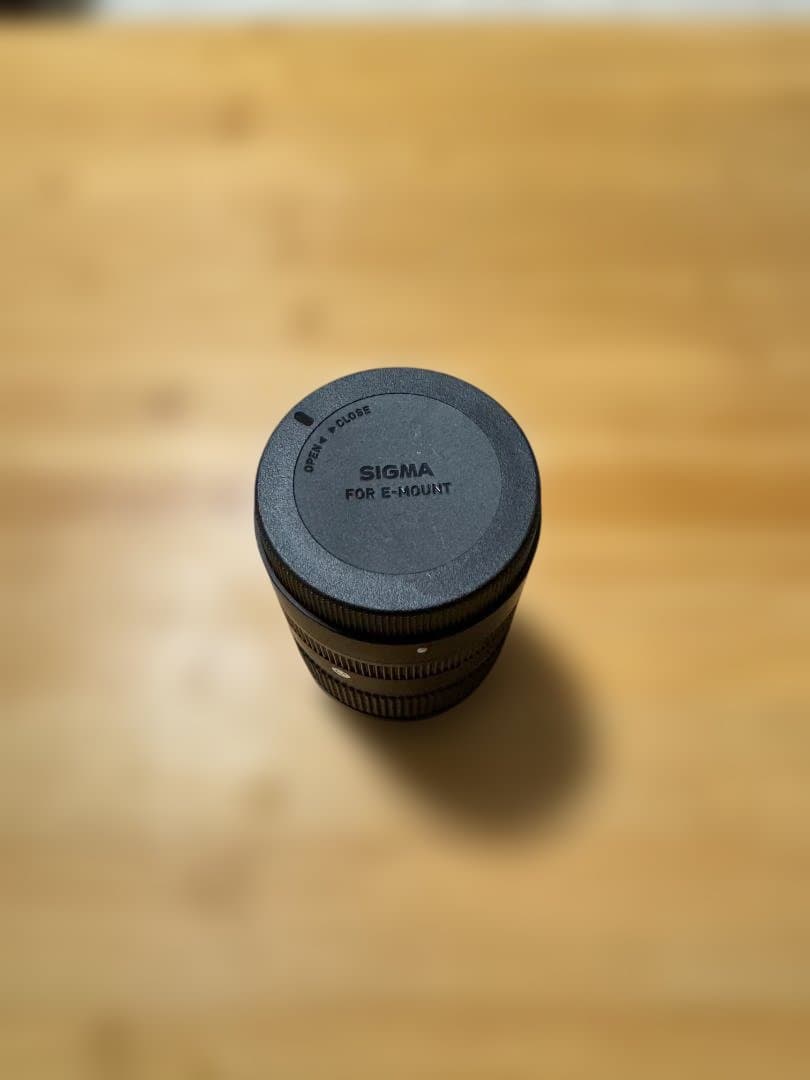 シグマ (SIGMA)18-50mm F2.8 DC DN　ソニーEマウント