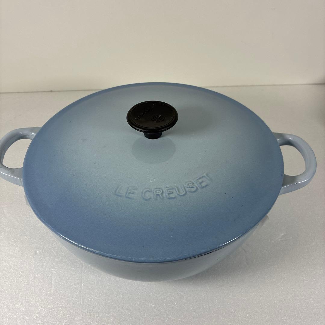レア　LE CREUSET 鋳鉄製 両手鍋 22cm ブルー　中黒マルミット