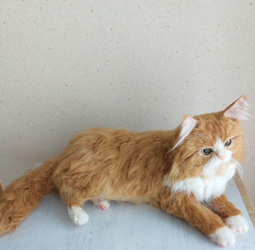 ユ*ナ様 羊毛フェルト　猫(ノルウェージャンフォレストキャット)