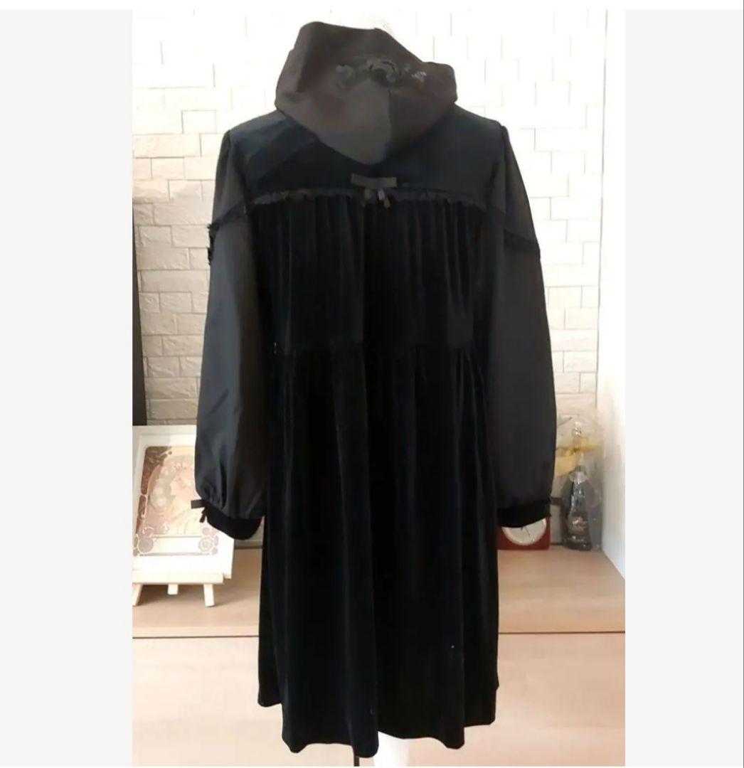 ❣️未使用美品❣️フード付き刺繍ベロアワンピースコート
