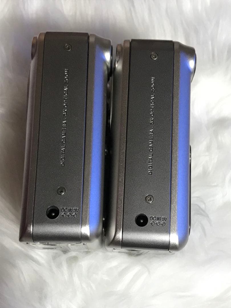 Fujifilm finepix F601 コンパクトデジタルカメラ 2台セット