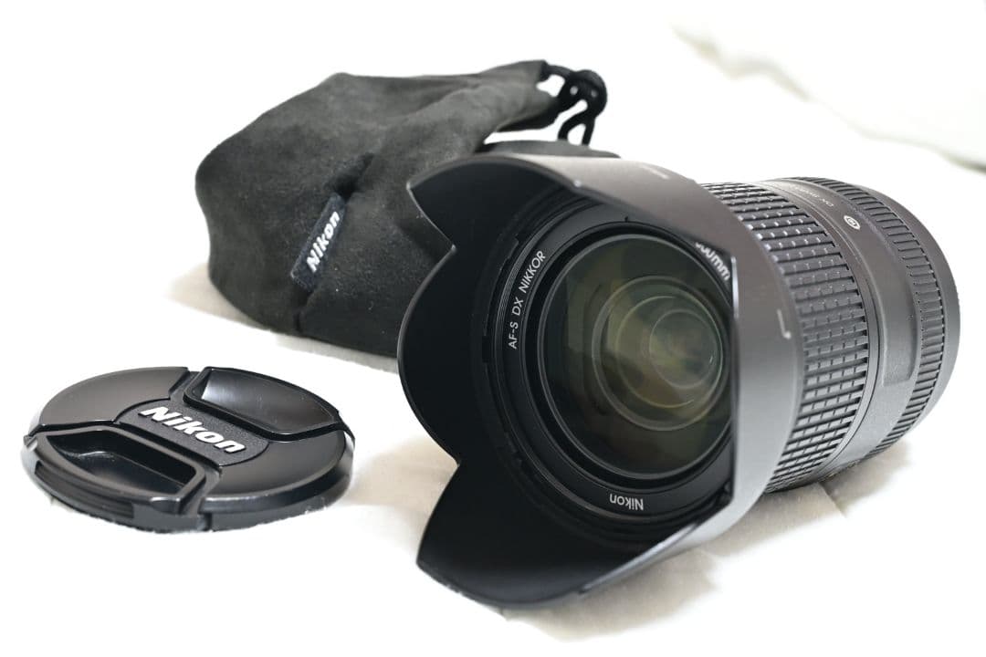 Nikon AF-S DX 18-300mm VR ズームレンズ