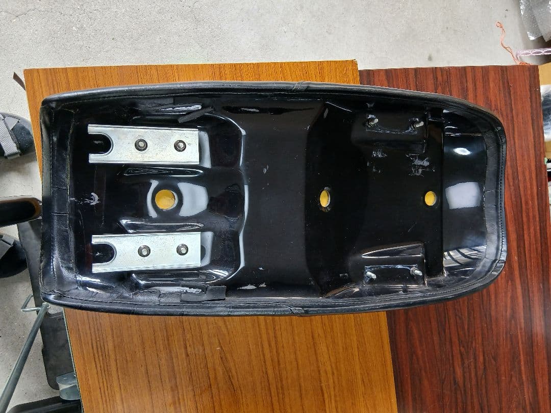 デイトナコージーシート　ツーリングダブル　SR400