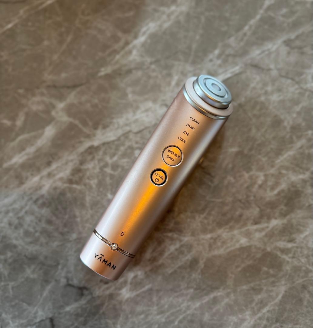 Maaa★ 　最終値下げ【YAMAN】美顔器 ⚠︎即日配送可