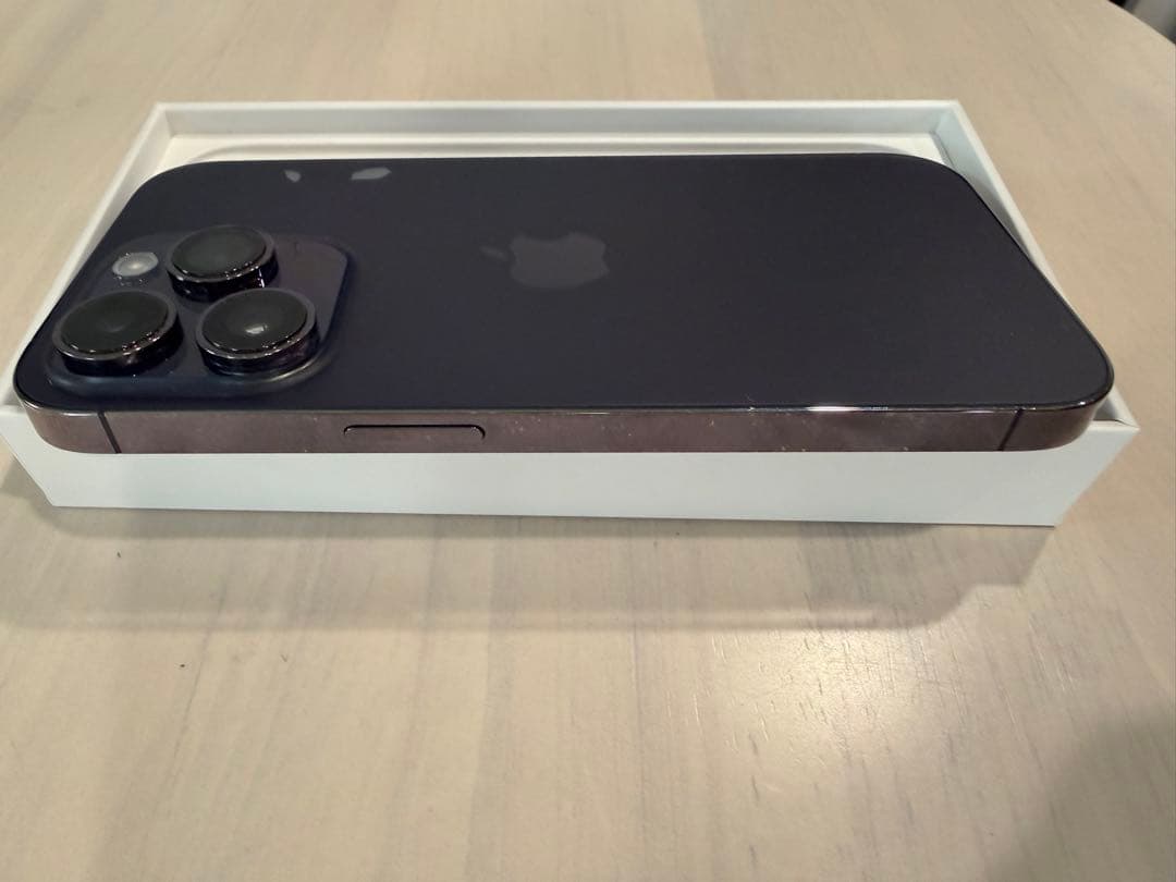 iPhone 14pro パープル