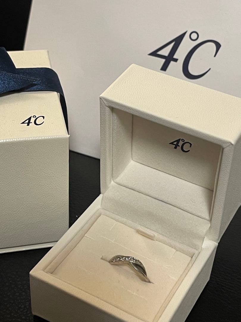 4℃ プラチナ リング