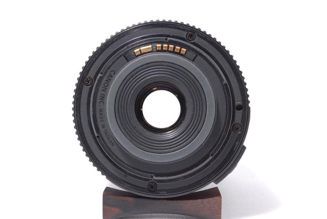 極上品✨ショット極少2100回‼️Canon Kiss X3✨一眼レフデビューに！