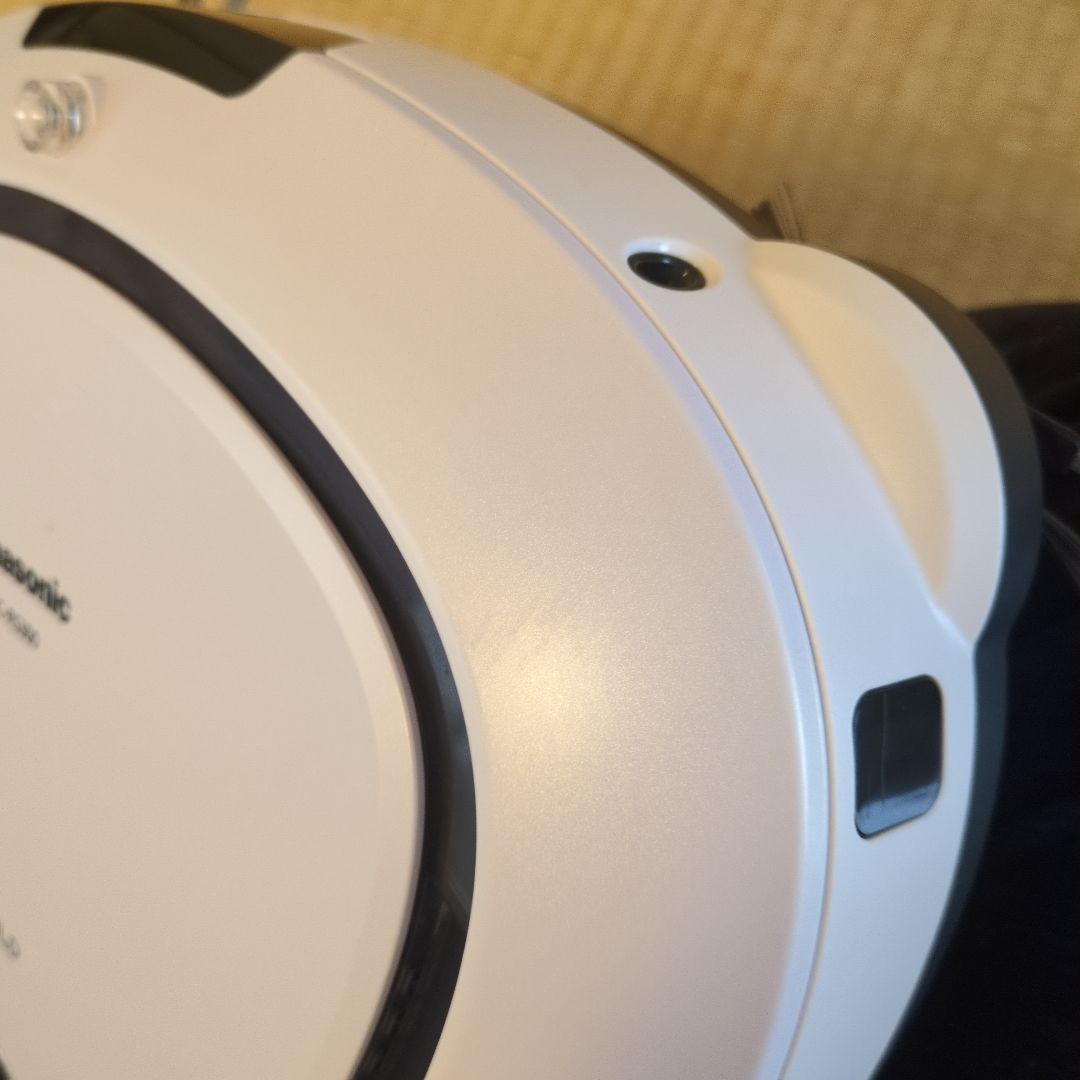 【美品】Panasonic ロボット掃除機 RULO（ルーロ）MC-RS300