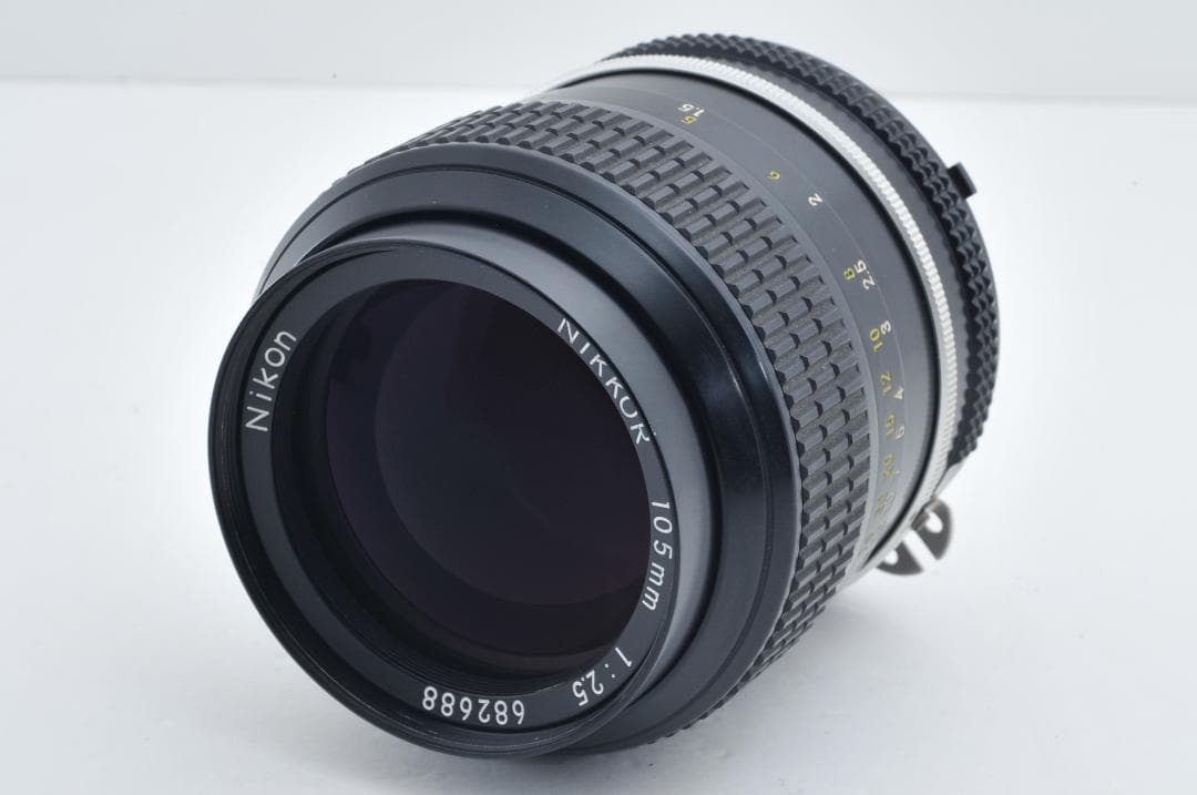■美品■ ニコン Nikon NIKKOR 105mm F2.5 Ai レンズ