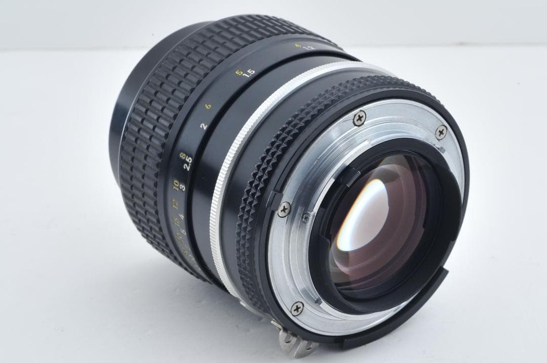 ■美品■ ニコン Nikon NIKKOR 105mm F2.5 Ai レンズ