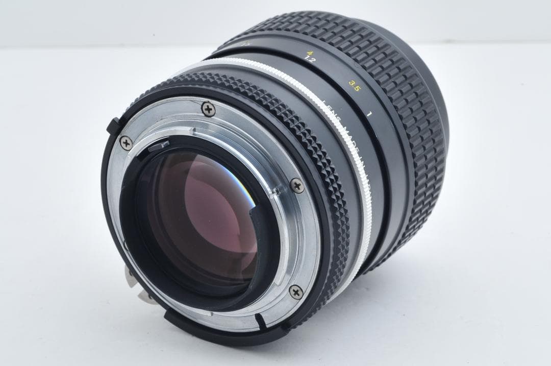 ■美品■ ニコン Nikon NIKKOR 105mm F2.5 Ai レンズ