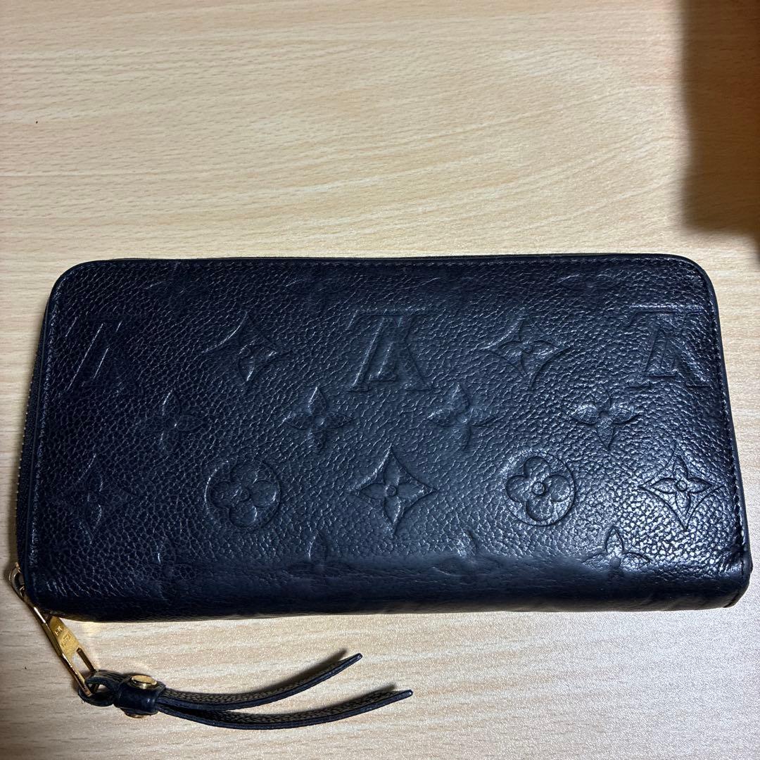 ノエ　　　LOUIS VUITTON アンプラント長財布
