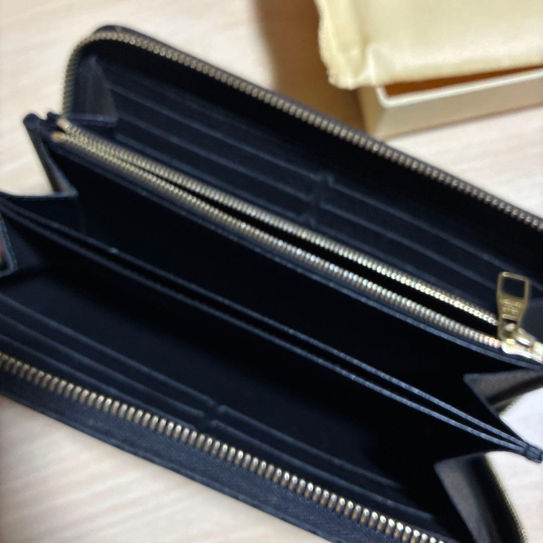 ノエ　　　LOUIS VUITTON アンプラント長財布