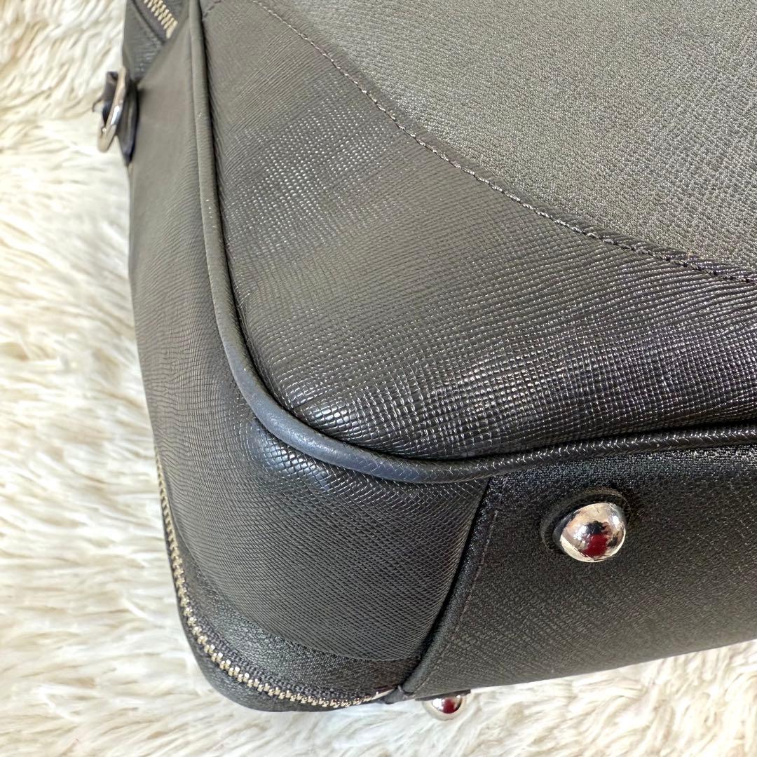 ペッレモルビダ キャピターノ ブリーフケース 2way 斜めがけ可 A4可 通勤